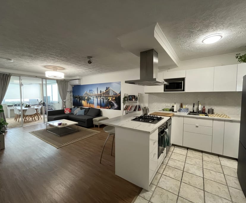 Furnished room in a flatshare