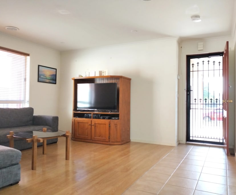 $340, Share-house, 4 bathrooms, Kingsbury VIC 3083