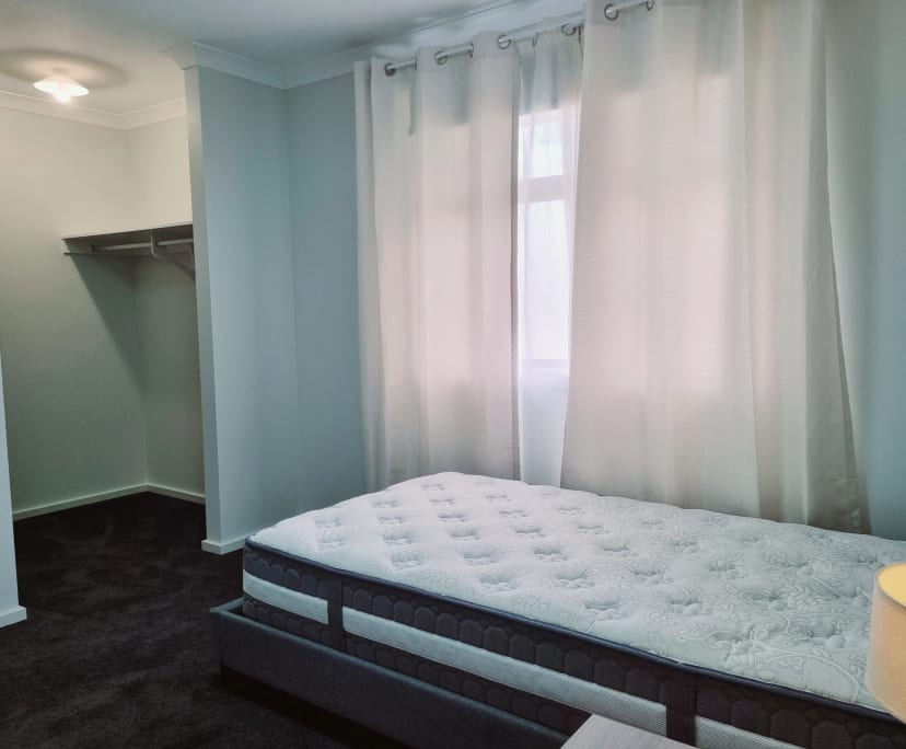 $275, Homestay, 5 bathrooms, Shepparton VIC 3630