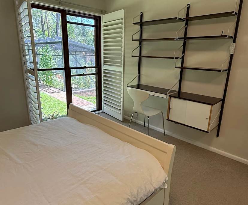 Furnished room with own bathroom