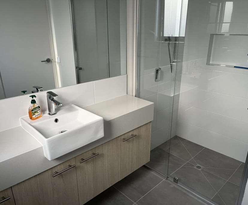 $335, Share-house, 3 bathrooms, Bundoora VIC 3083