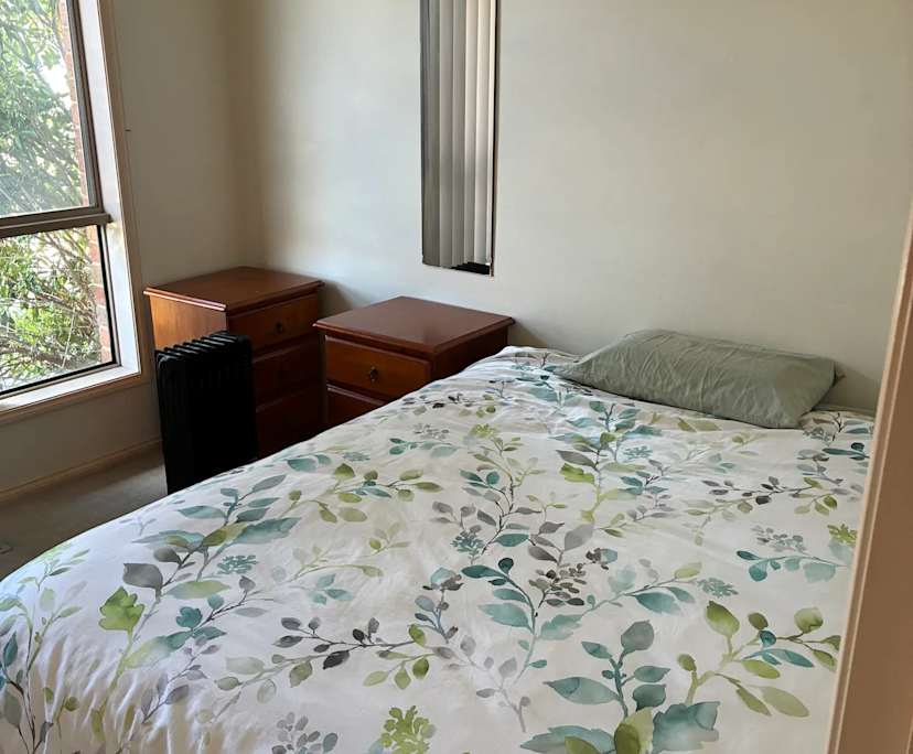 $300, Flatshare, 2 bathrooms, Dandenong VIC 3175