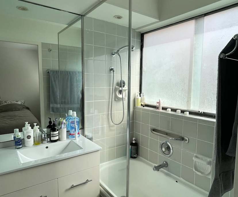 $680, 1-bed, 1 bathroom, Potts Point NSW 2011