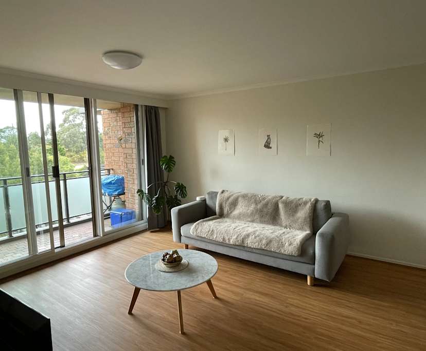 Room in a share house