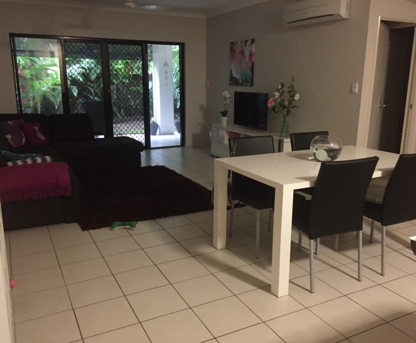Room for Rent in Redlynch, Cairns 200, Unfurnishe...