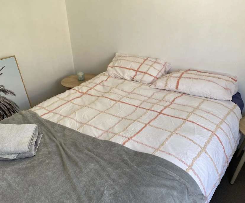 Room in a share house