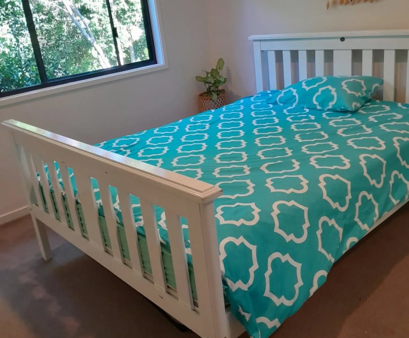 $400, Student-accommodation, 3 bathrooms, Tugun QLD 4224