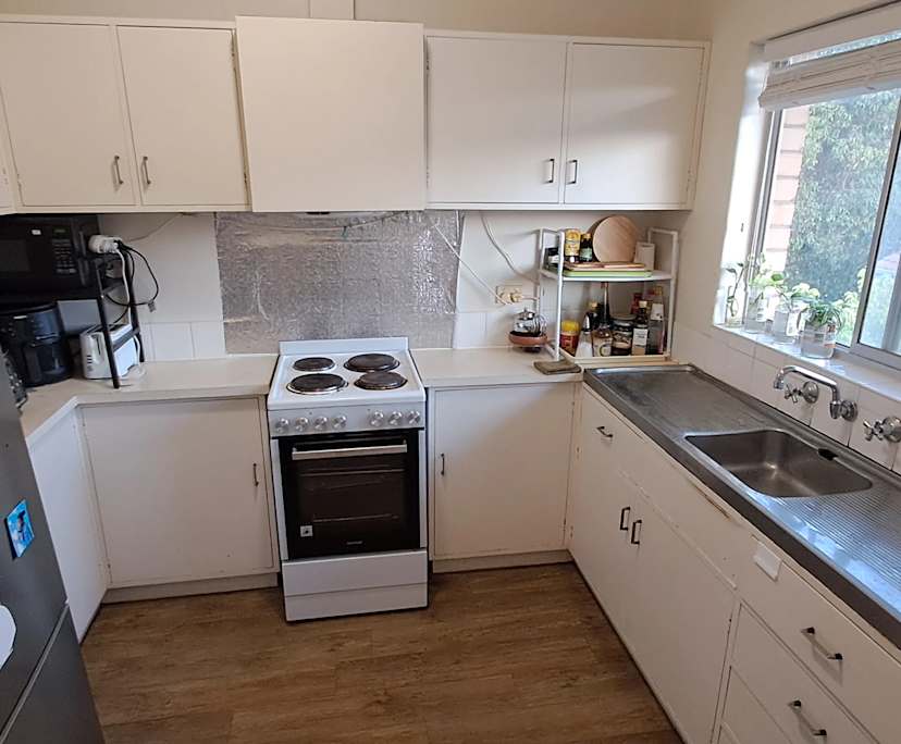 $300, Flatshare, 2 bathrooms, Crawley WA 6009