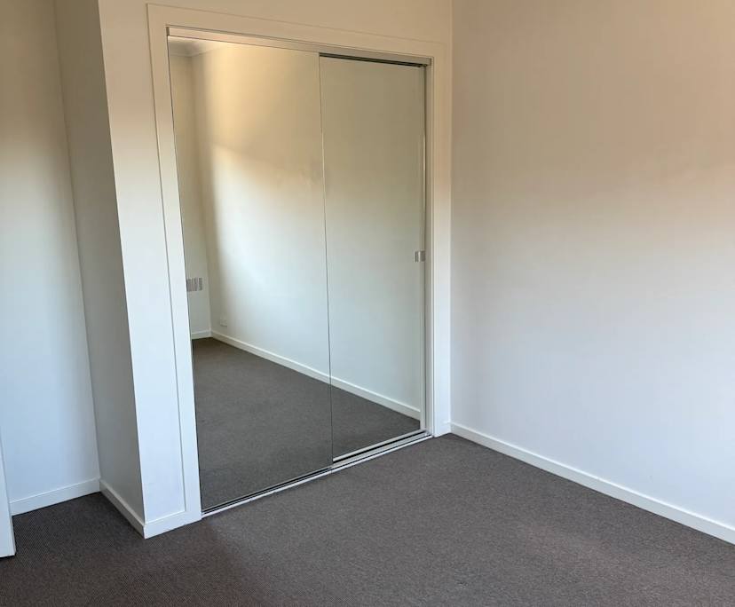 Unfurnished room with own bathroom