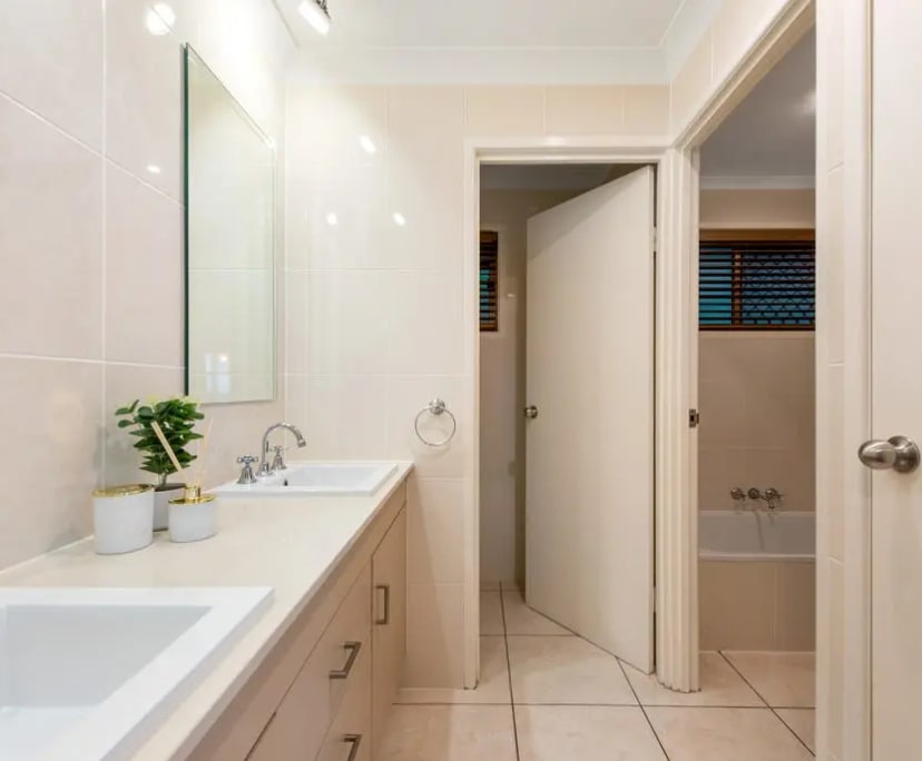 $350, Share-house, 4 bathrooms, Cornubia QLD 4130