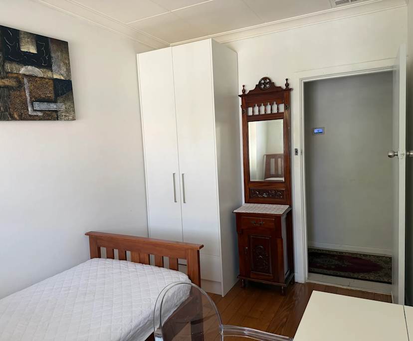 $350, Student-accommodation, 4 bathrooms, Clayton VIC 3168