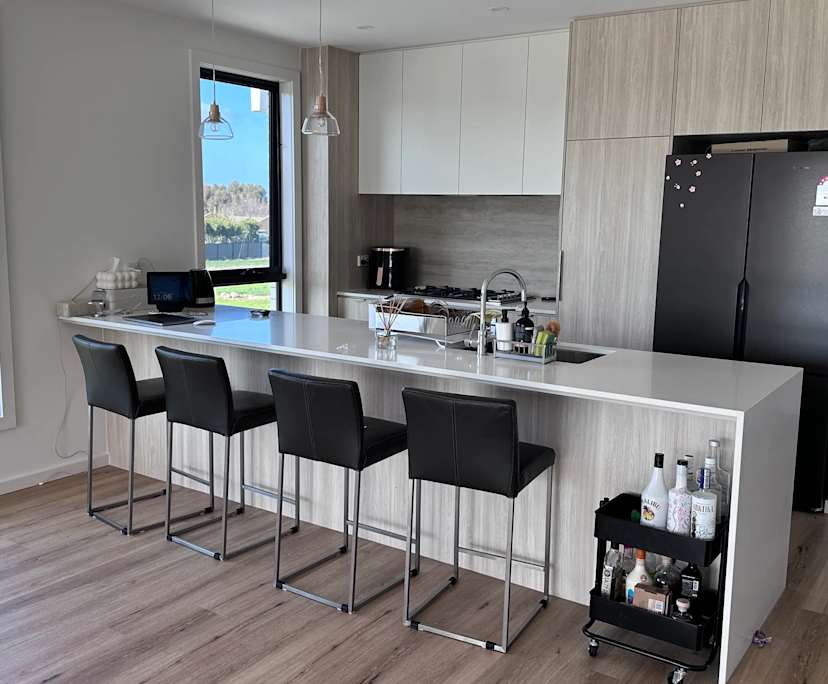 Room in a share house