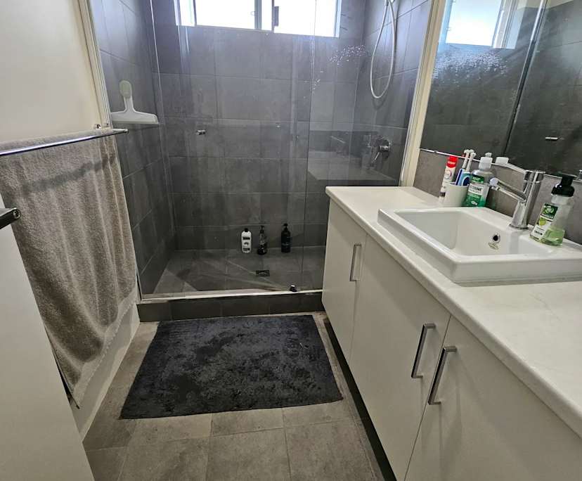 $230, Share-house, 3 bathrooms, Coolbellup WA 6163