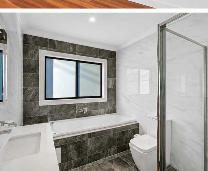 Room with ensuite in a share house