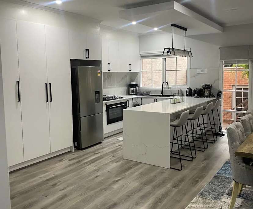 $300, Share-house, 3 bathrooms, Croydon VIC 3136