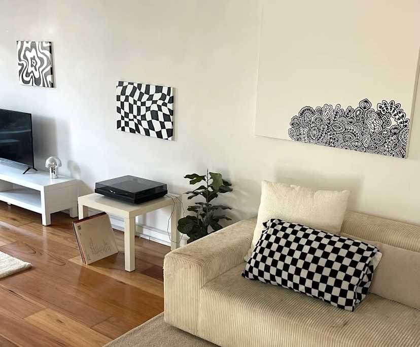 Unfurnished room with own bathroom