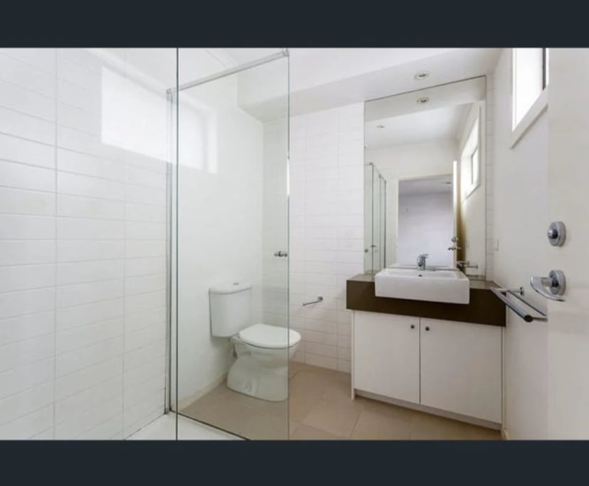 Furnished room with ensuite in a share house