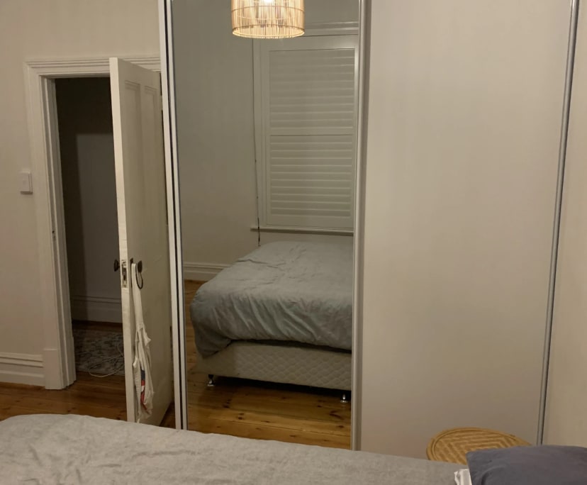 Furnished room in a share house