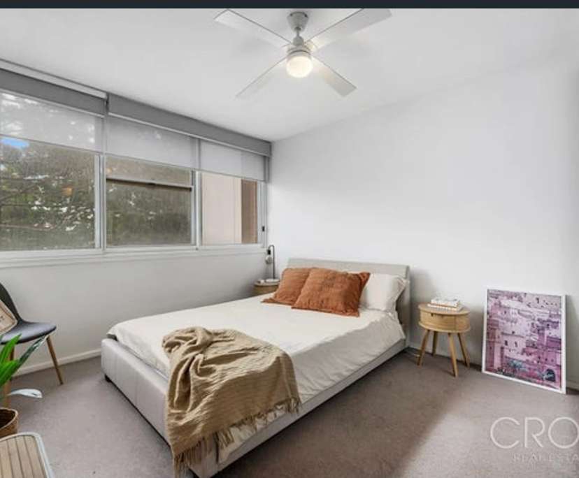 Whole property with 2 rooms for rent