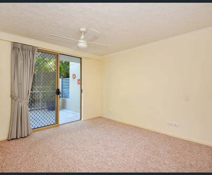 $550, Flatshare, 2 bathrooms, Burleigh Heads QLD 4220