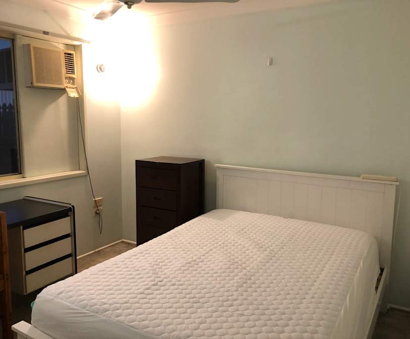 $200, Share-house, 5 bathrooms, Norman Gardens QLD 4701