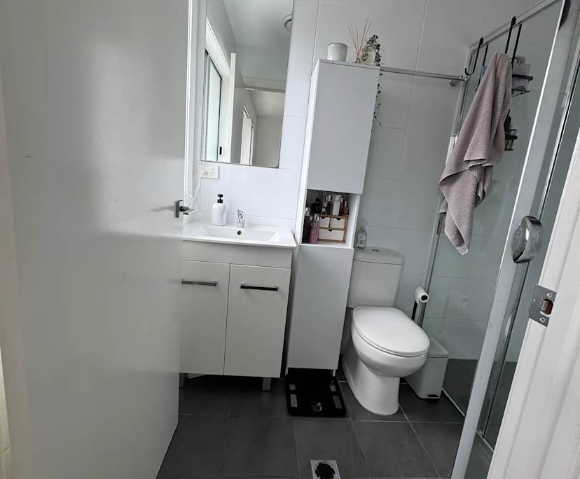 $370, Share-house, 3 bathrooms, Birmingham Gardens NSW 2287