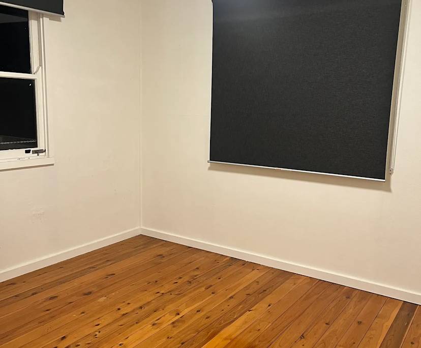 Unfurnished room in a share house
