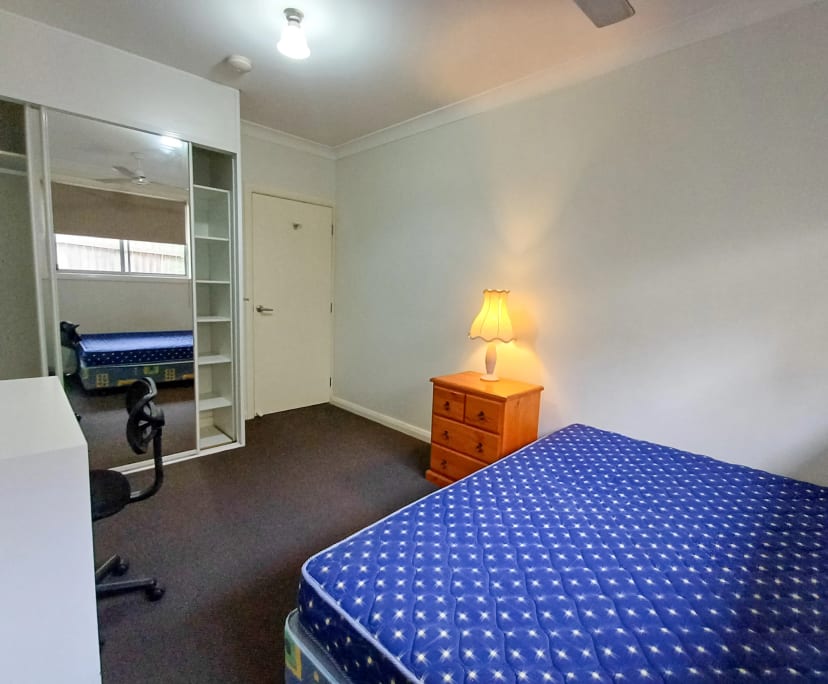 $220, Share-house, 6 bathrooms, Waratah West NSW 2298