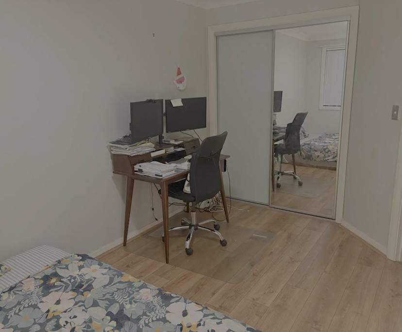 Furnished room in a share house
