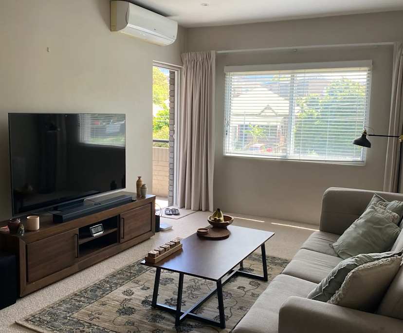 $345, Flatshare, 2 bathrooms, Kogarah NSW 2217