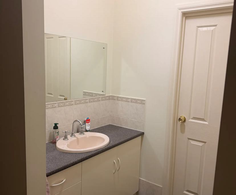 $240, Share-house, 3 bathrooms, Mawson Lakes SA 5095