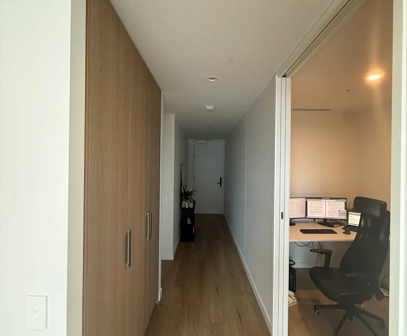 $440, Flatshare, 2 bathrooms, Milton QLD 4064