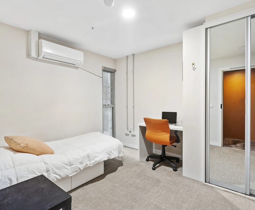 $300-368, Student-accommodation, 2 rooms, Caulfield East VIC 3145, Caulfield East VIC 3145
