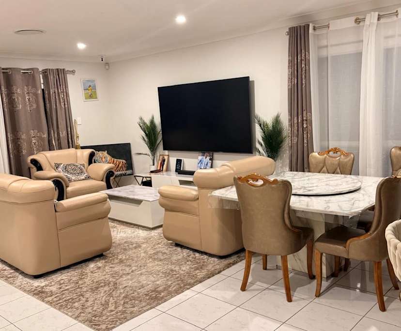 $300, Share-house, 3 rooms, Spring Farm NSW 2570, Spring Farm NSW 2570