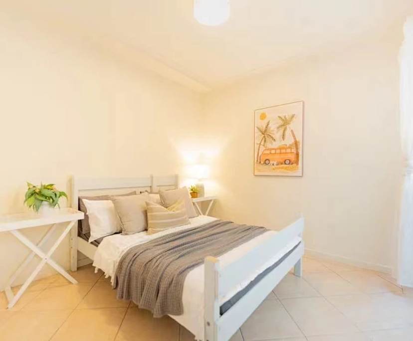 propertyImage