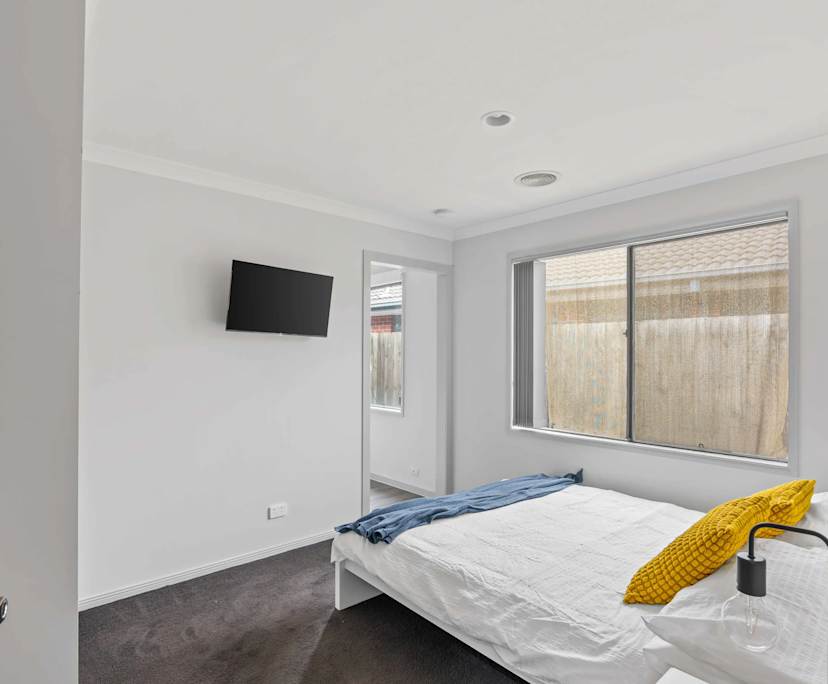 $300, Share-house, 6 bathrooms, Truganina VIC 3029