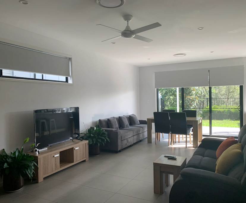 $280, Share-house, 4 bathrooms, Helensvale QLD 4212