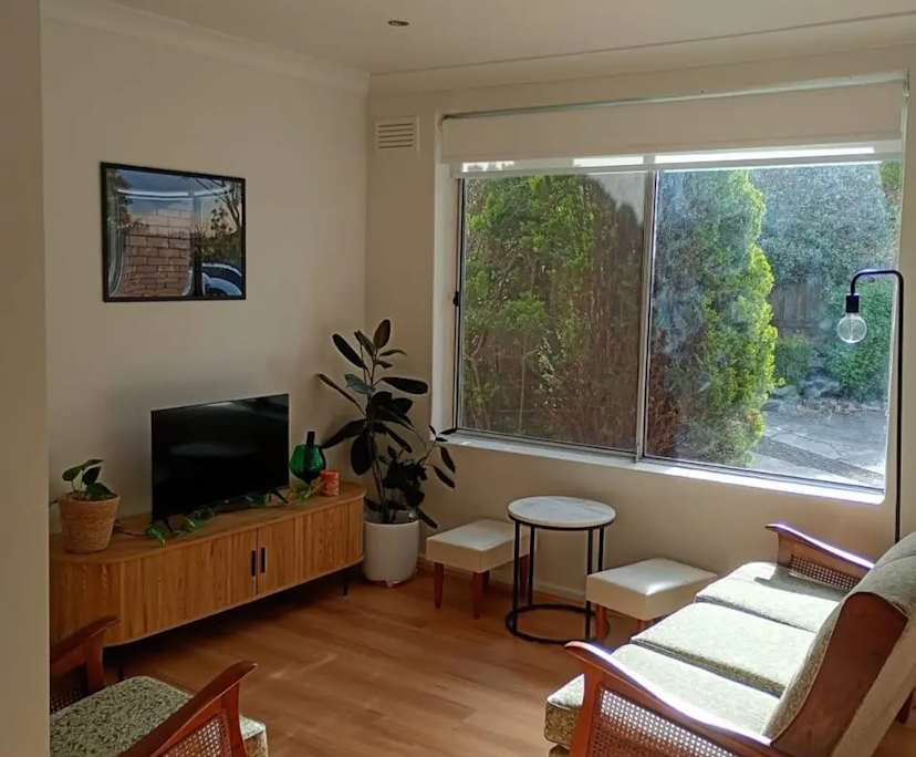 propertyImage