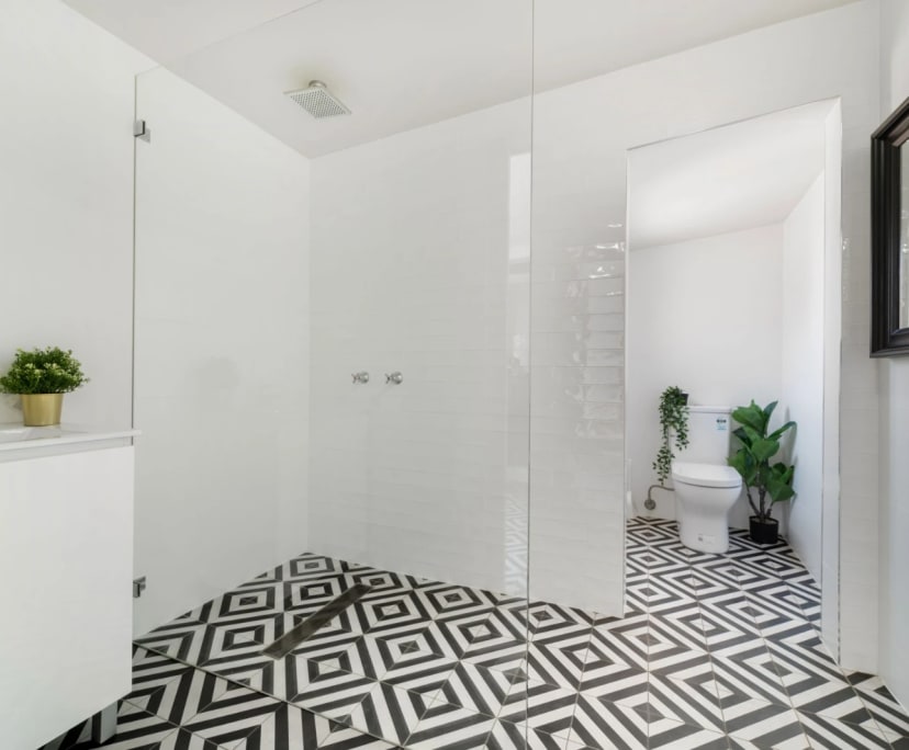 $395, Share-house, 5 bathrooms, Enmore NSW 2042