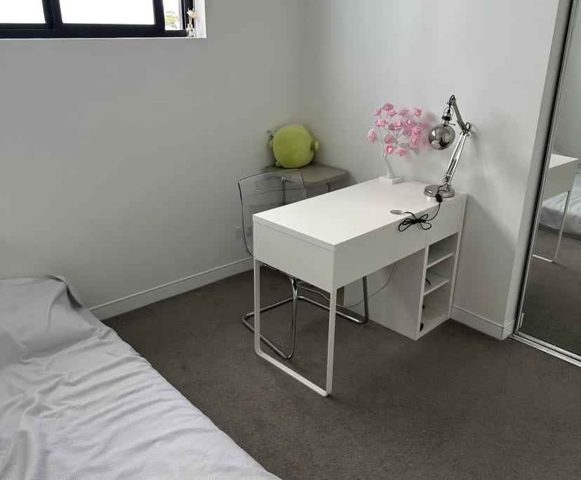 Furnished room with own bathroom