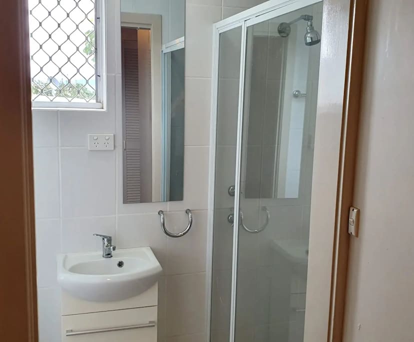 $230-250, Share-house, 2 rooms, East Tamworth NSW 2340, East Tamworth NSW 2340