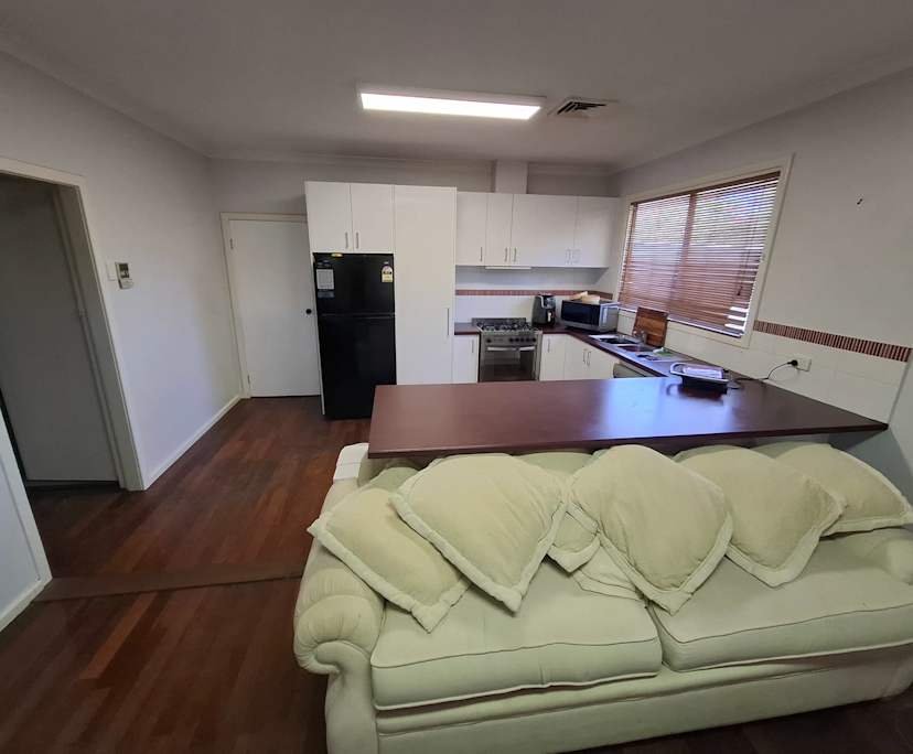 $265, Share-house, 3 bathrooms, Carey Park WA 6230