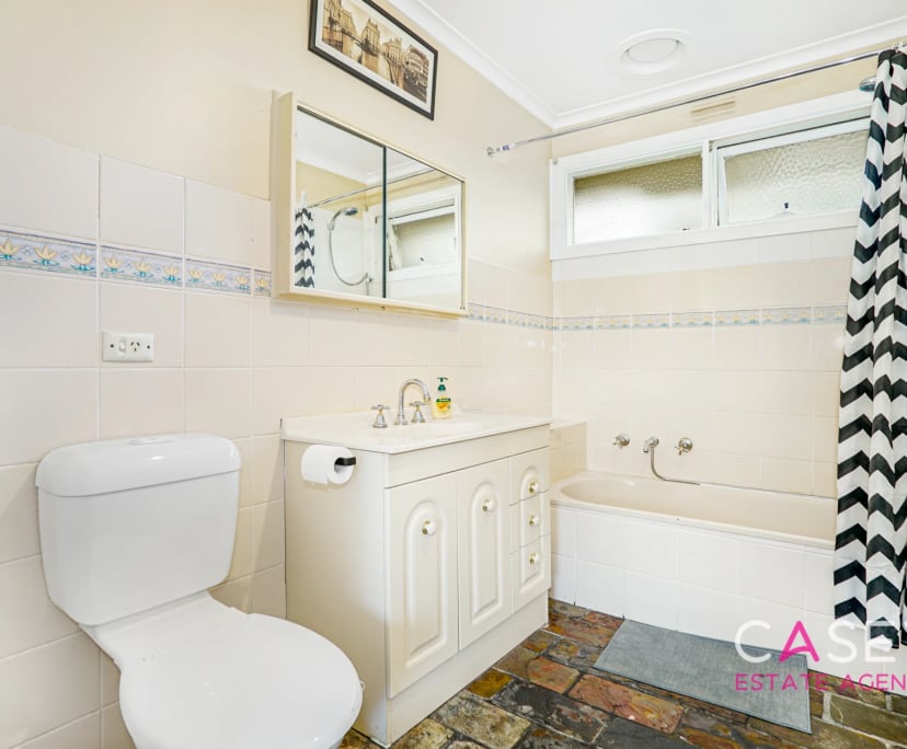 Room for Rent in Dandenong North, Melbourne 195,