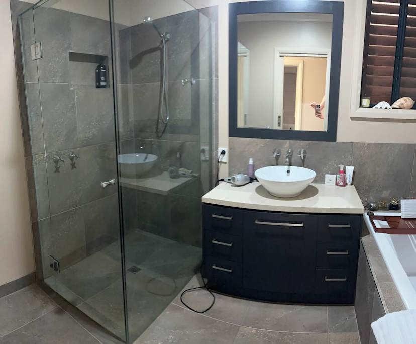 $350, Share-house, 3 bathrooms, Traralgon VIC 3844