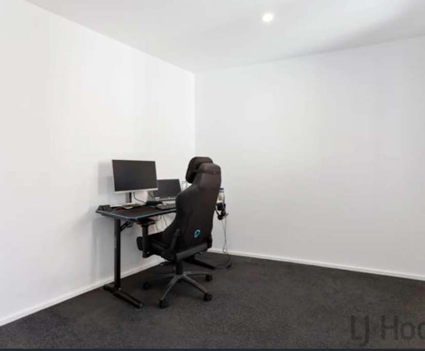 $365, Flatshare, 2 bathrooms, Boronia VIC 3155