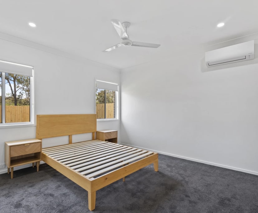 $310, Share-house, 3 bathrooms, Logan Reserve QLD 4133