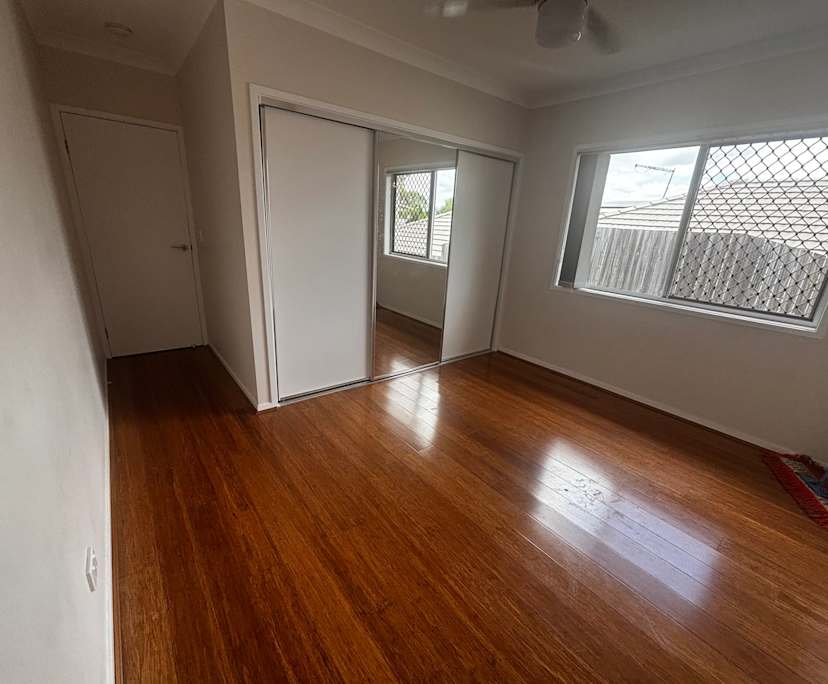 $300, Share-house, 4 bathrooms, Springfield Lakes QLD 4300