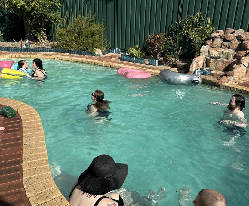 $275, Share-house, 5 bathrooms, Port Kennedy WA 6172