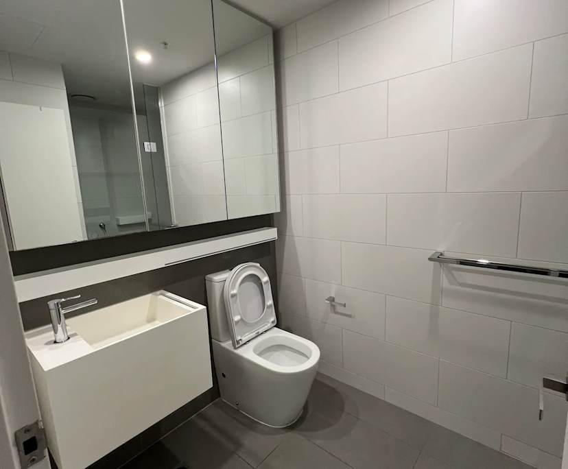 $400, Flatshare, 2 bathrooms, Docklands VIC 3008