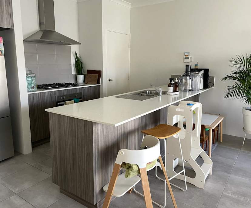 $350, Share-house, 3 bathrooms, Kingsley WA 6026